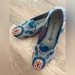 Rothy’s “The Flat” Round Toe Flats Shoes